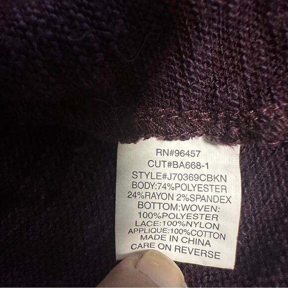 Eyeshadow sheer long sleeve top with layered lace on bottom size S - Picture 8 of 8